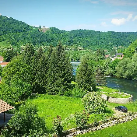 Unaqua