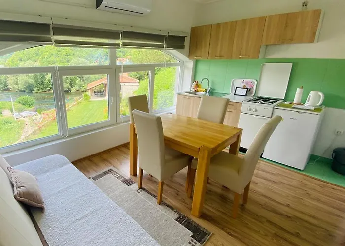 Unaqua 3* Kulen Vakuf